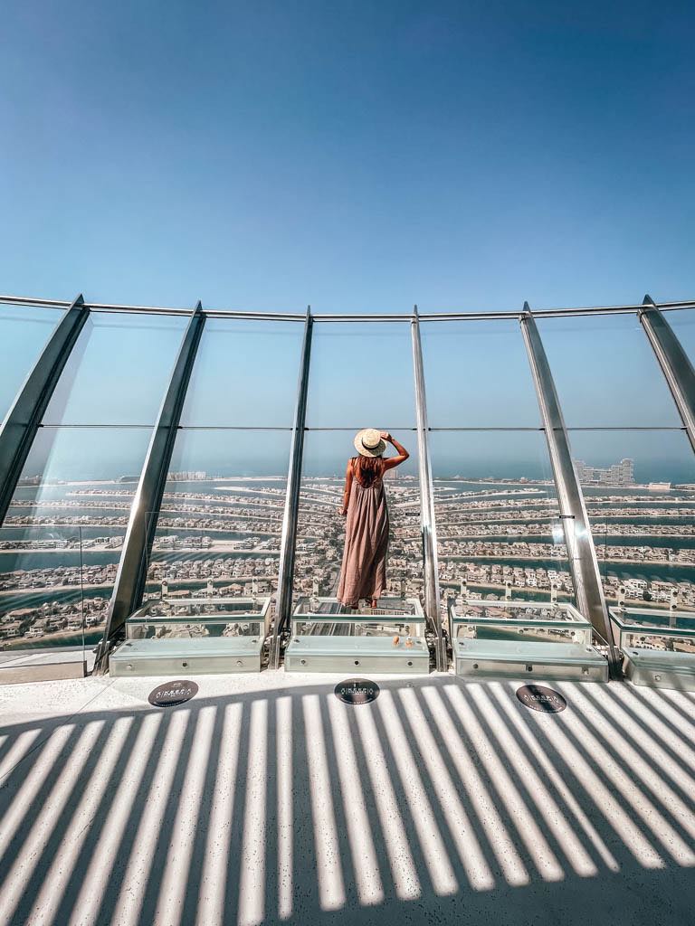 dubai-con-ninos-the-view-palm