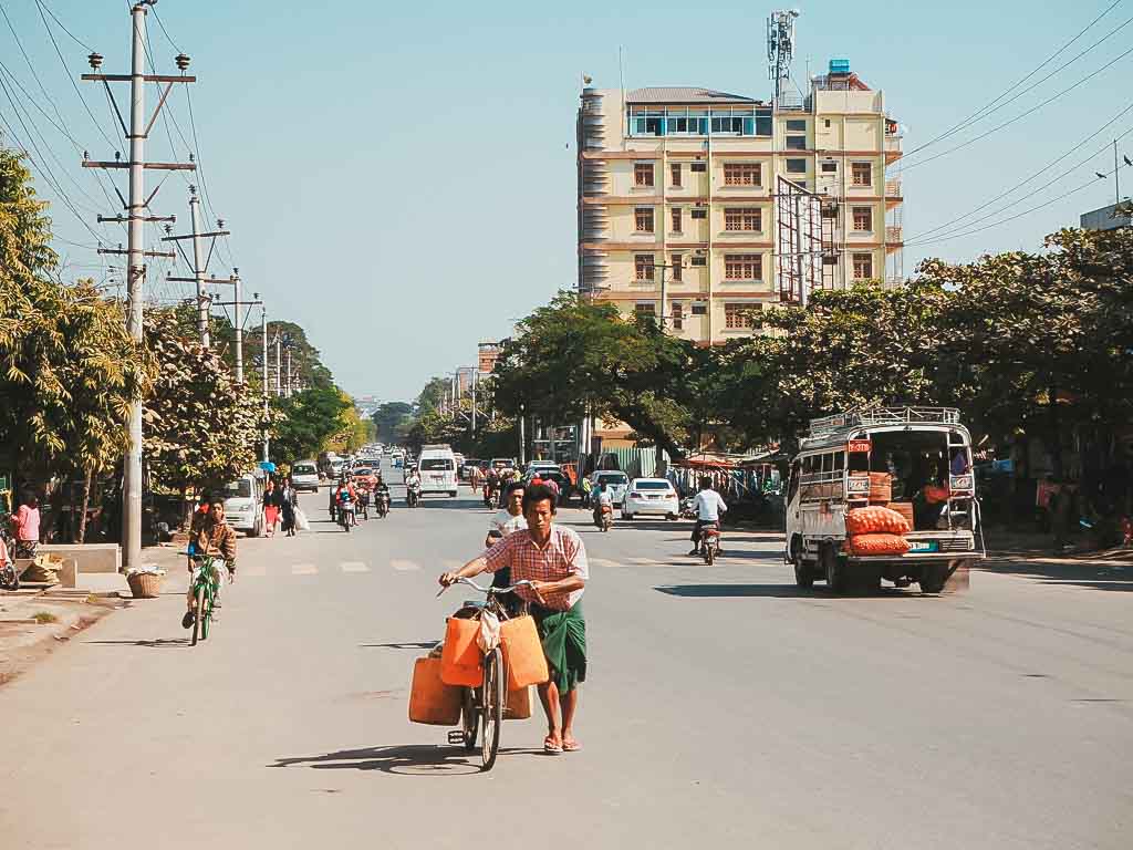 myanmar-por-libre-donde-dormir-en-mandalay-justwotravel