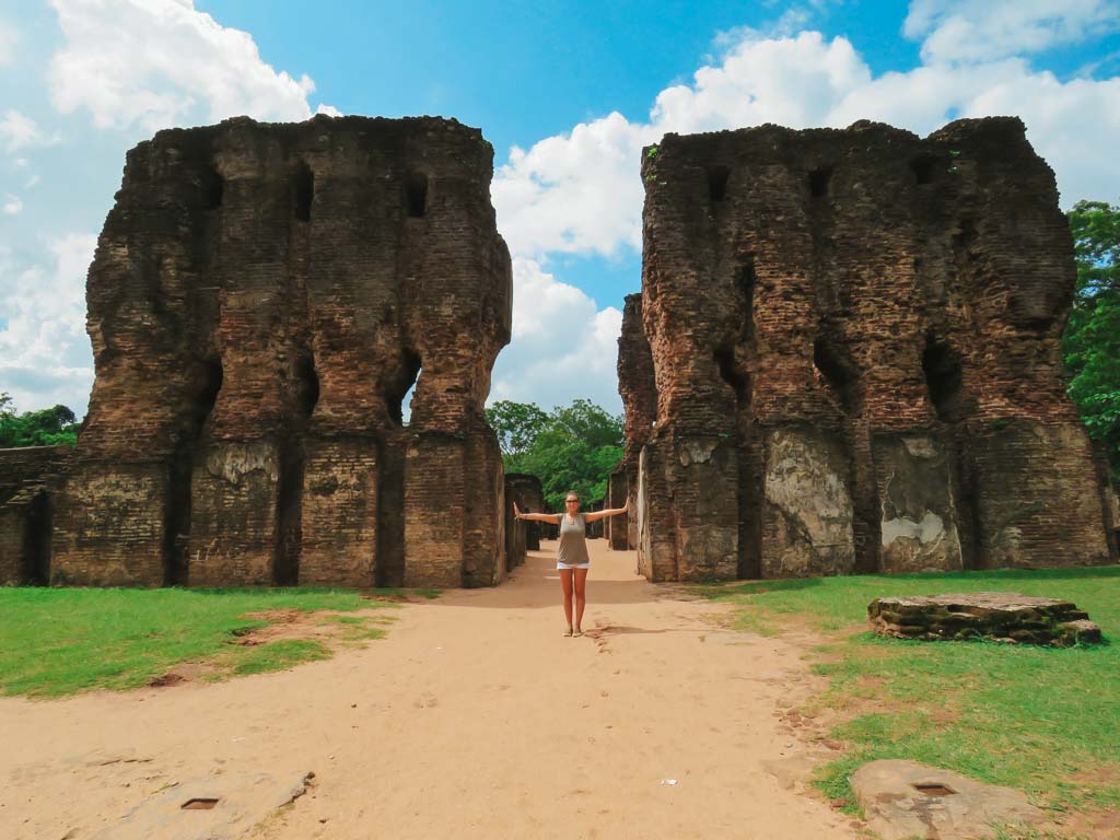 sri-lanka-por-libre-donde-dormir-en-polonnaruwa-justwotravel